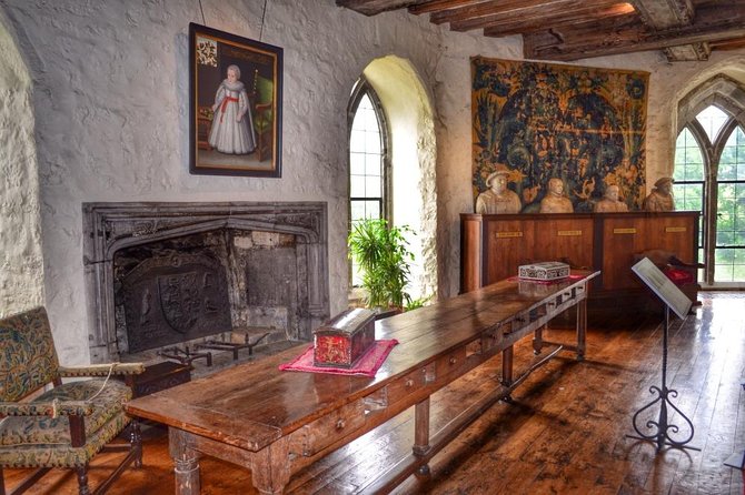 Leeds Castle, Canterbury and White Cliffs of Dover - Driver Guide - The White Cliffs of Dover: a short stop with a big view