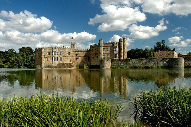 Leeds Castle, Canterbury, Dover & Greenwich Boat ride - Early morning at Leeds Castle