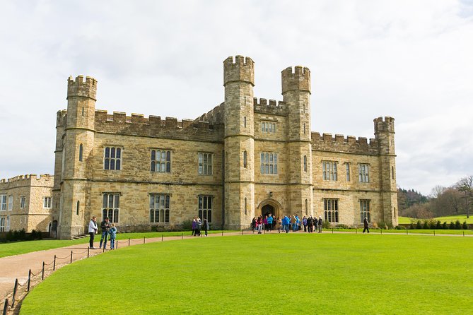 Leeds Castle, Cliffs of Dover and Canterbury Day Trip from London with Guided Cathedral Tour - Leeds Castle: 90 minutes among moat, gardens, and royal stories