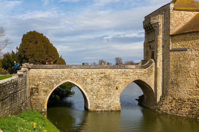 Leeds Castle, Cliffs of Dover and Canterbury Day Trip from London with Guided Cathedral Tour - Comfort, pace, and physical demands