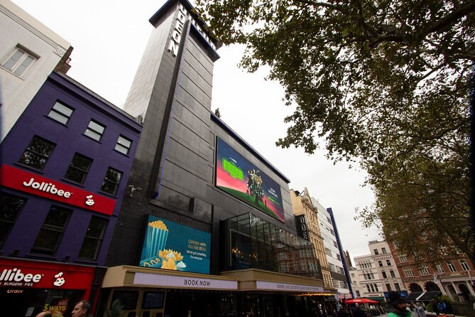 Lights, Camera, London: The Movie Locations Walking Tour - Trafalgar Square and a tucked-away police headquarters