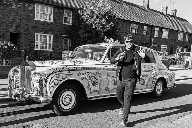 Liverpool: Beats Tours - Penny Lane without the usual Beatles rush