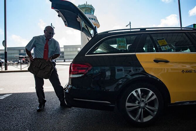 Liverpool Private Transfer from Liverpool Airport to City centre - A Straight Ride From Liverpool John Lennon Airport