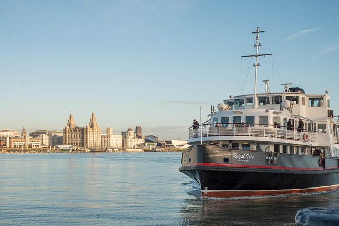Liverpool: River Cruise & Sightseeing Bus Tour - Why combine a ferry with a city bus?