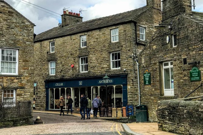 LIVERPOOL: Yorkshire Adventure - Sightseeing Day Trip Tour - Malham Cove from the right side of the bus