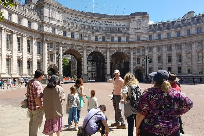London 30 Top Sights with Fun Local Guide - Crossing to Southbank by Underground