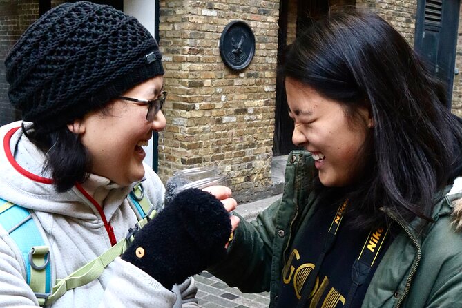 London Bridge & Borough Market Food Tour with 7 Authentic Dishes - Dessert, English breakfast tea, and the secret dish