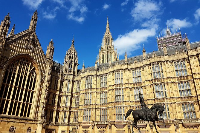 London: Buckingham Palace & Big Ben (& Westminster Abbey entry) - Entering Westminster Abbey after the walk