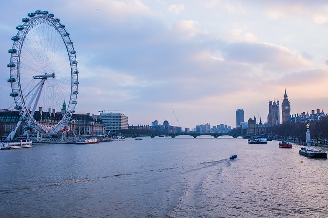 London by Night Independent Sightseeing Tour with Private Driver - South Bank in the evening