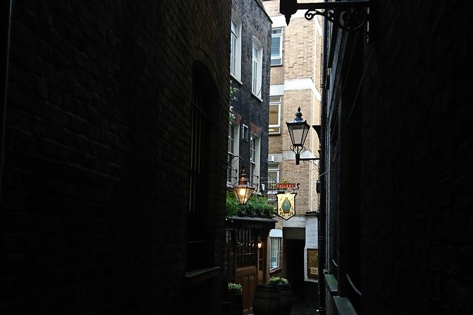 London Christmas Carol & Charles Dickens Small Group Walking Tour - Leadenhall Market and the Christmas morning turkey