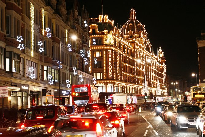 London Christmas Eve Illuminations Guided Tour by Night - Westminster Abbey and the Gothic heart of the city