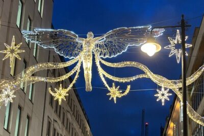 London Christmas Lights Guided Tour With Christmas Music
