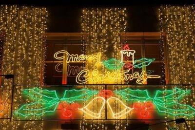 London Christmas Lights Private Tour by Traditional Black Cab
