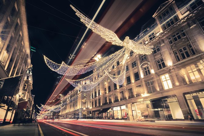 London Christmas Lights Tour by Vintage Double-Decker Bus - Downing Street and the Wellington townhouse
