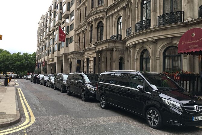 London City Airport To Oxford Private Transfer - Inside the Air-Conditioned Private Vehicle