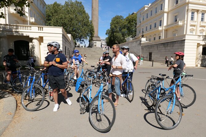 London Classic Landmarks Bike Tour with Local Guide - Smithfield Market and the City