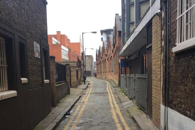London Crimes And Punishment Private Walking Tour - Old Bailey, the Viaduct Tavern, and condemned prisoners