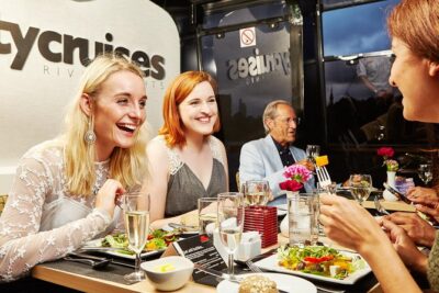 London Dinner Cruise on the Thames River