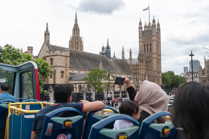London Discovery by Day and by Night Hop-On Hop-off Tours - Covent Garden, St. Paul’s, and the river crossing