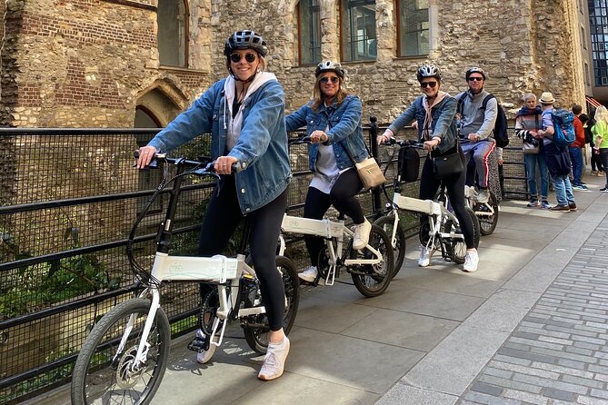 London E-Bike tour & Borough market - St. Paul’s from Gabriel’s Wharf