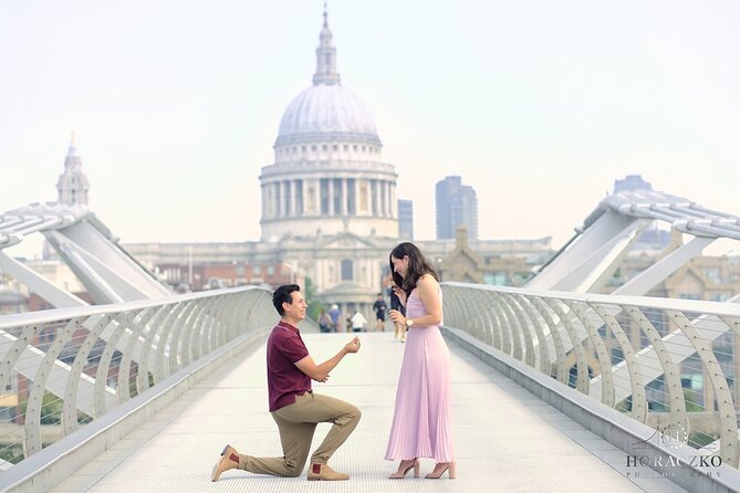 London Engagement / Secret Marriage Proposal near St Paul's Cathedral - Choosing another London location