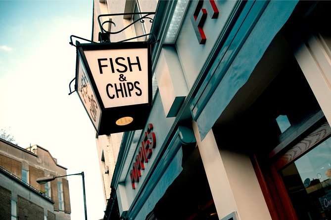 London Food & Drinks Private Tour - British Taverns & Pubs - Poppies for fish and chips