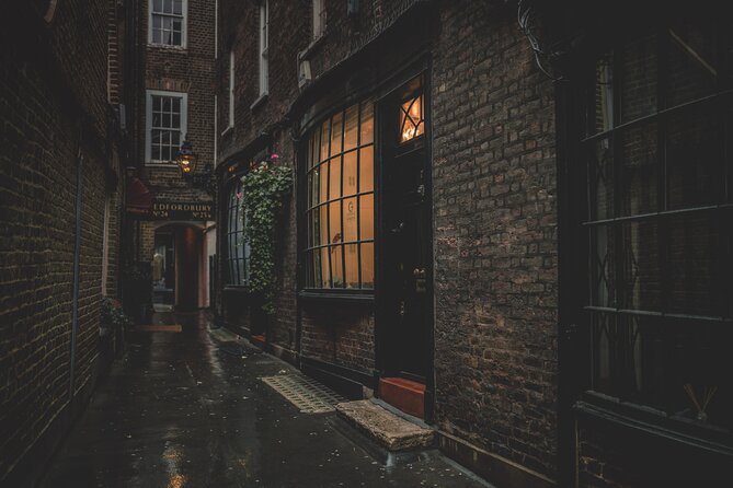 London: Harry Potter Movie Locations Magical Guided Tour - House of Spells and the souvenir discount