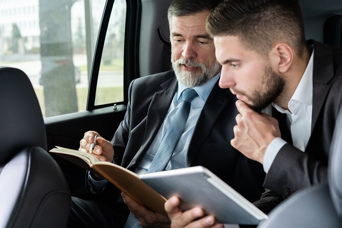 London Heathrow Airport (LHR) to Lincolnshire Luxury Transfers - How the service handles special situations