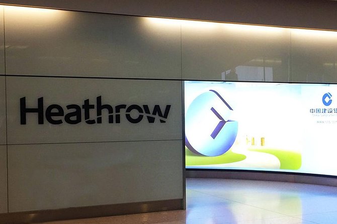 London Heathrow Airport Transfer - From Plane Door to Meeting Sign