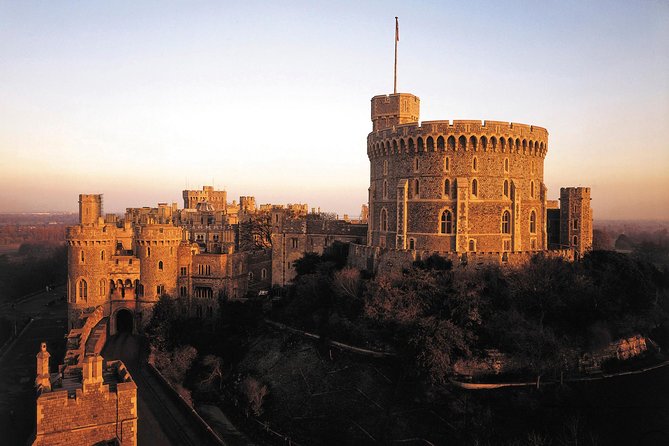 London & Heathrow to Southampton cruise terminals via Windsor Castle - The early London hotel pickup