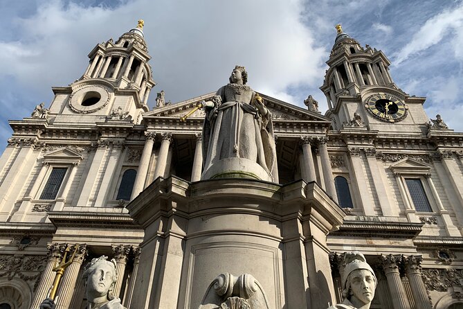 London Highlights Family-Friendly Walking Tour with Top Guide - What the private price gives you