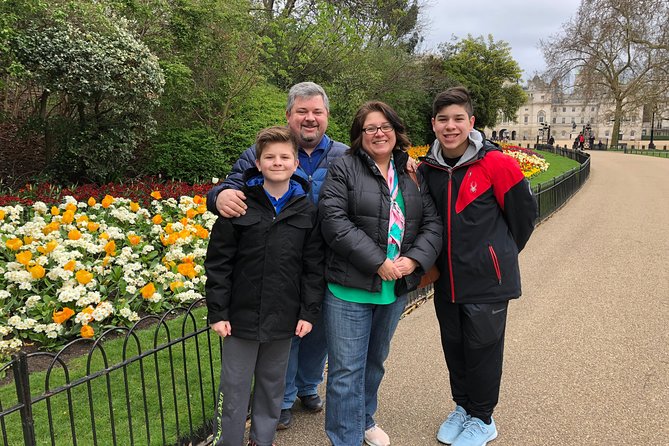 London Highlights Private Car with Driver Guide - How to avoid the main disappointment