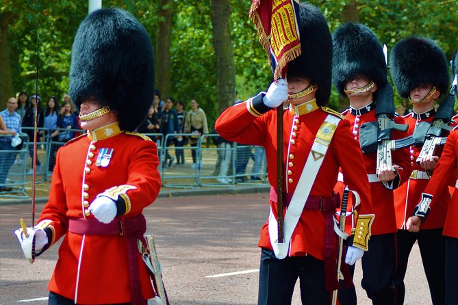 London in One Day: Small Group Walking Tour - See 30+ Sights - From Covent Garden to Trafalgar Square