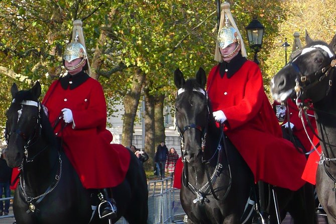 London in One Day: Small Group Walking Tour - See 30+ Sights - Southwark Cathedral, the Golden Hinde, and Shakespeare’s Globe