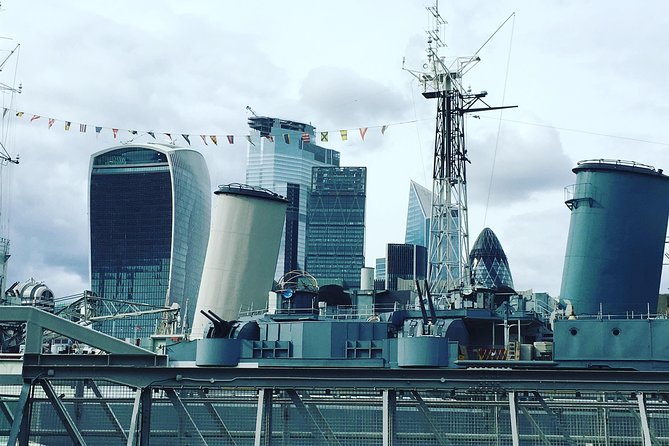 London Introduction Walking Tour - The Mall and Trafalgar Square