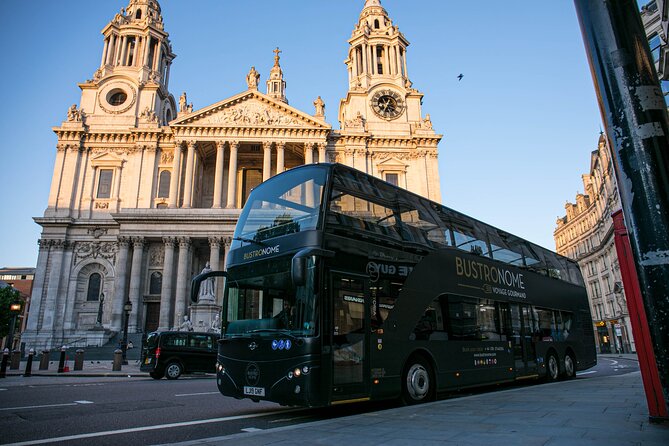 London Luxury Dinner Experience with Panoramic City Views - A London evening that keeps moving