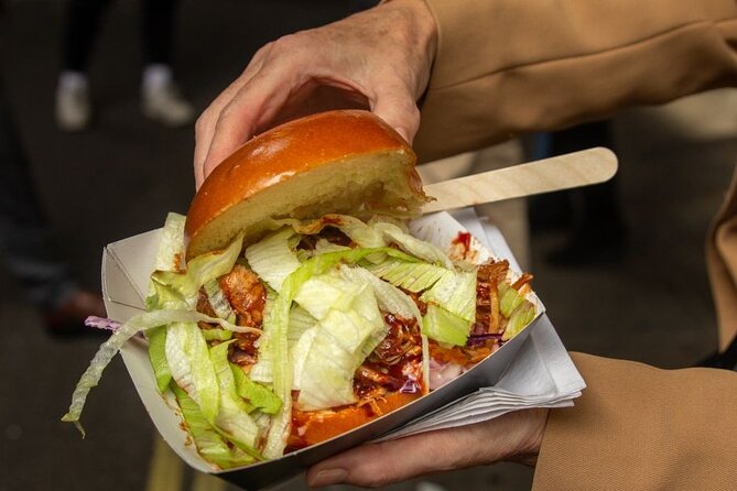 London Market Food Experience Tailored to Your Tastes - What the private host adds