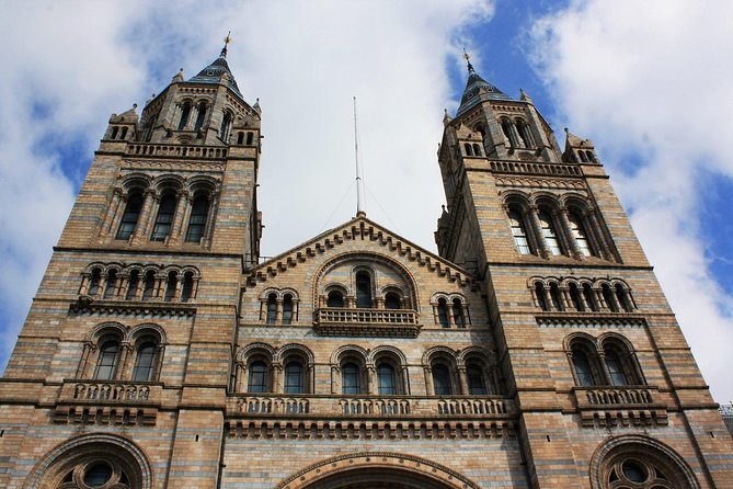 London Natural History Museum Private Tour for Kids & Families - Key points at a glance