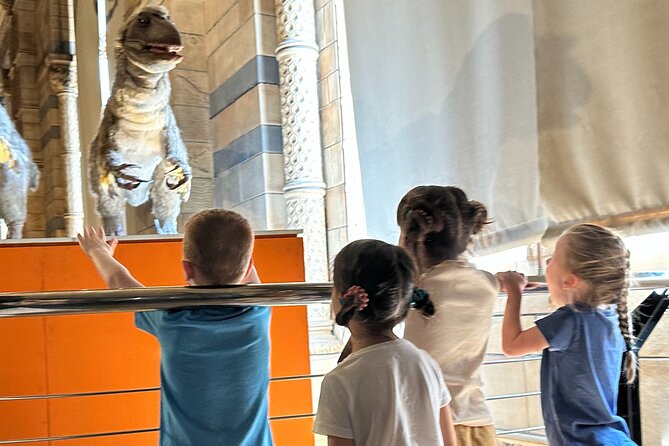 London Natural History Museum with Dinosaurs Gallery Private Tour for Kids - The Dinosaur Gallery and its ancient T. rex