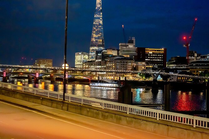 London Night Tour See the City Lights - The Tower of London, lit after sunset