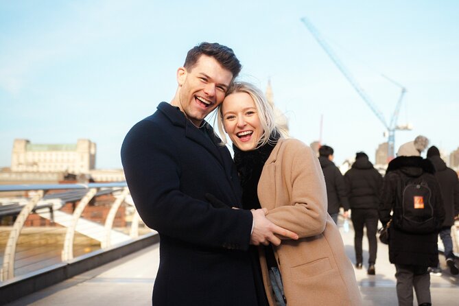 London: Photoshoot at St.Pauls Cathedral & Millennium Bridge - Edited digital photos within 48 hours