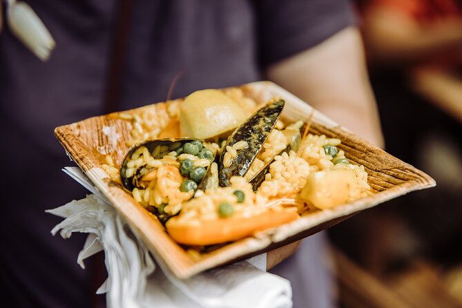 London Private Food Tour, the Best of East London with a Local Foodie - Brick Lane, with food and local character