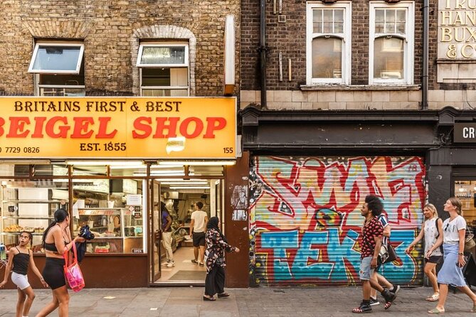 London Private Layover Tour with a Local Guide: Tailored to Your Interests - Borough Market, boutiques, and local neighborhoods