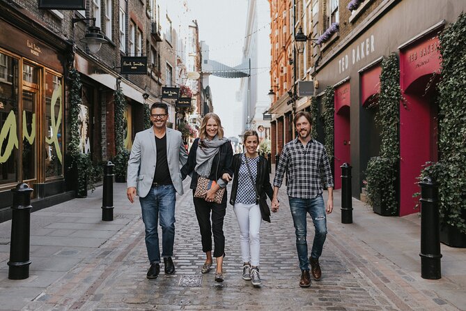 London - Private Photoshoot with a Top-Rated Local Photographer - Choosing between landmarks and less familiar streets