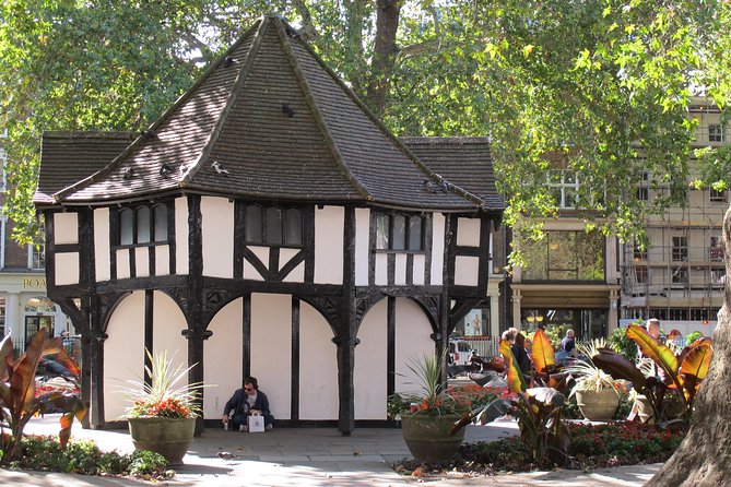 London Rock Music Heritage Soho and North London Tour - Roundhouse and the story of London venues
