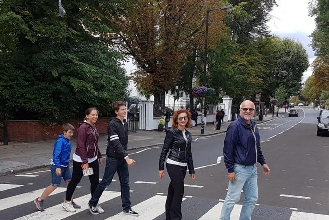 London Rock N Pop taxi Tour - Pubs, clubs, and the places where bands began