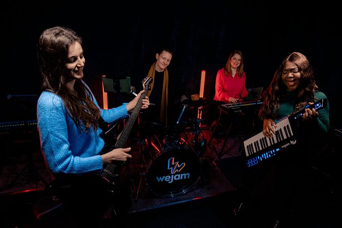 London: Rock On! Camden's Interactive Rockstar Experience - Recording the final performance