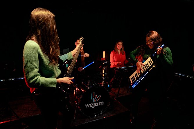 London: Rock On! Camden's Interactive Rockstar Experience - Is $144.24 good value for one hour?