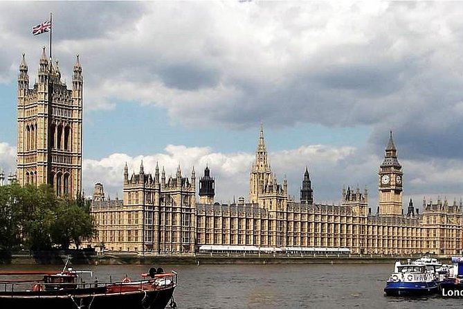 London Royal Highlights - Private Taxi Tour with Hotel Pickup - What the guide adds to the day