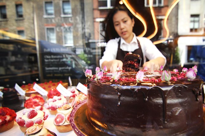 London’s Chinatown Food Experience - Eating your way through Gerrard Street